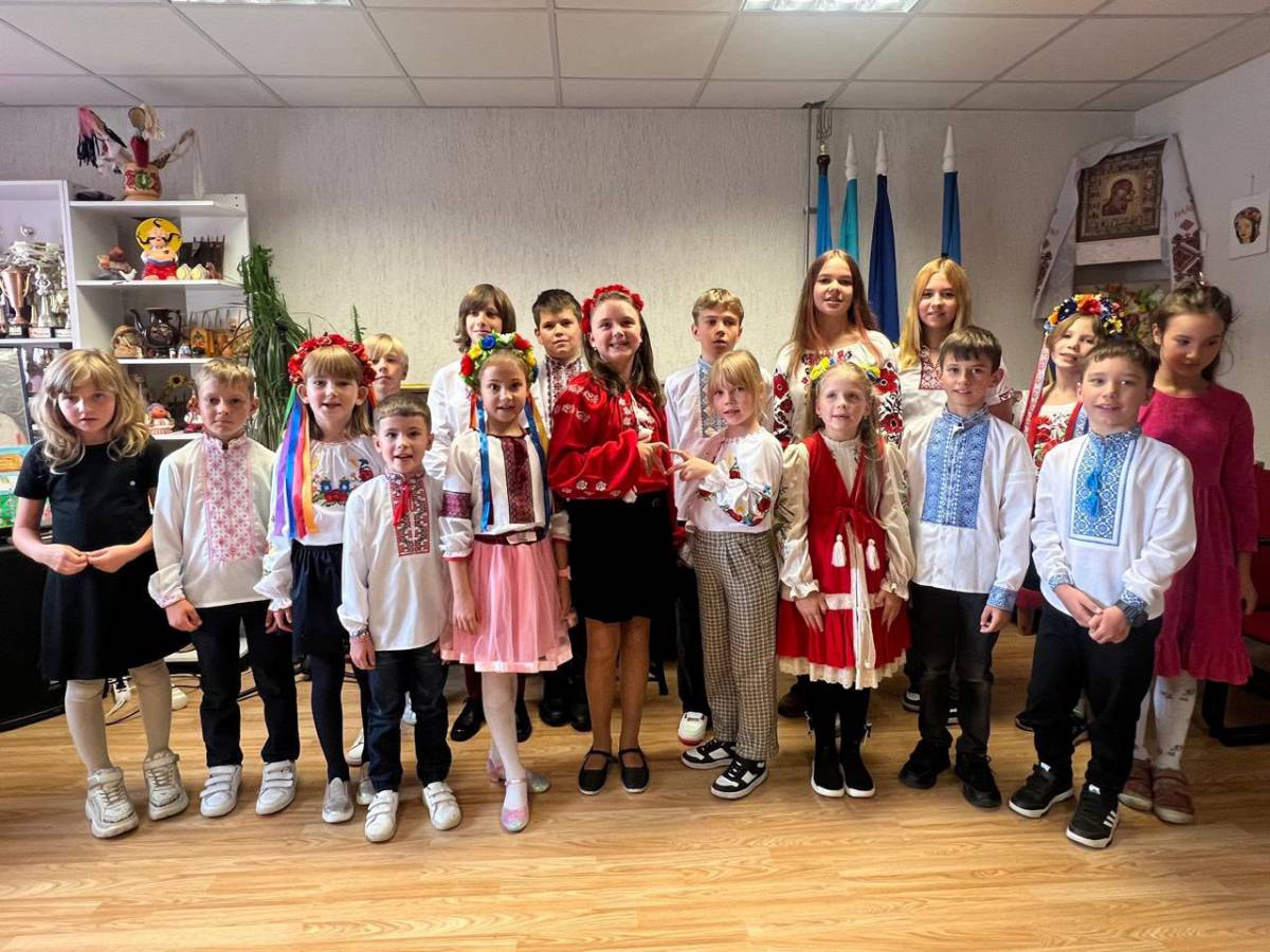 Вітаємо з Днем знань!